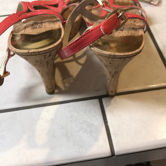 Michael Kors Coral Wedges - Picture 3 of 4